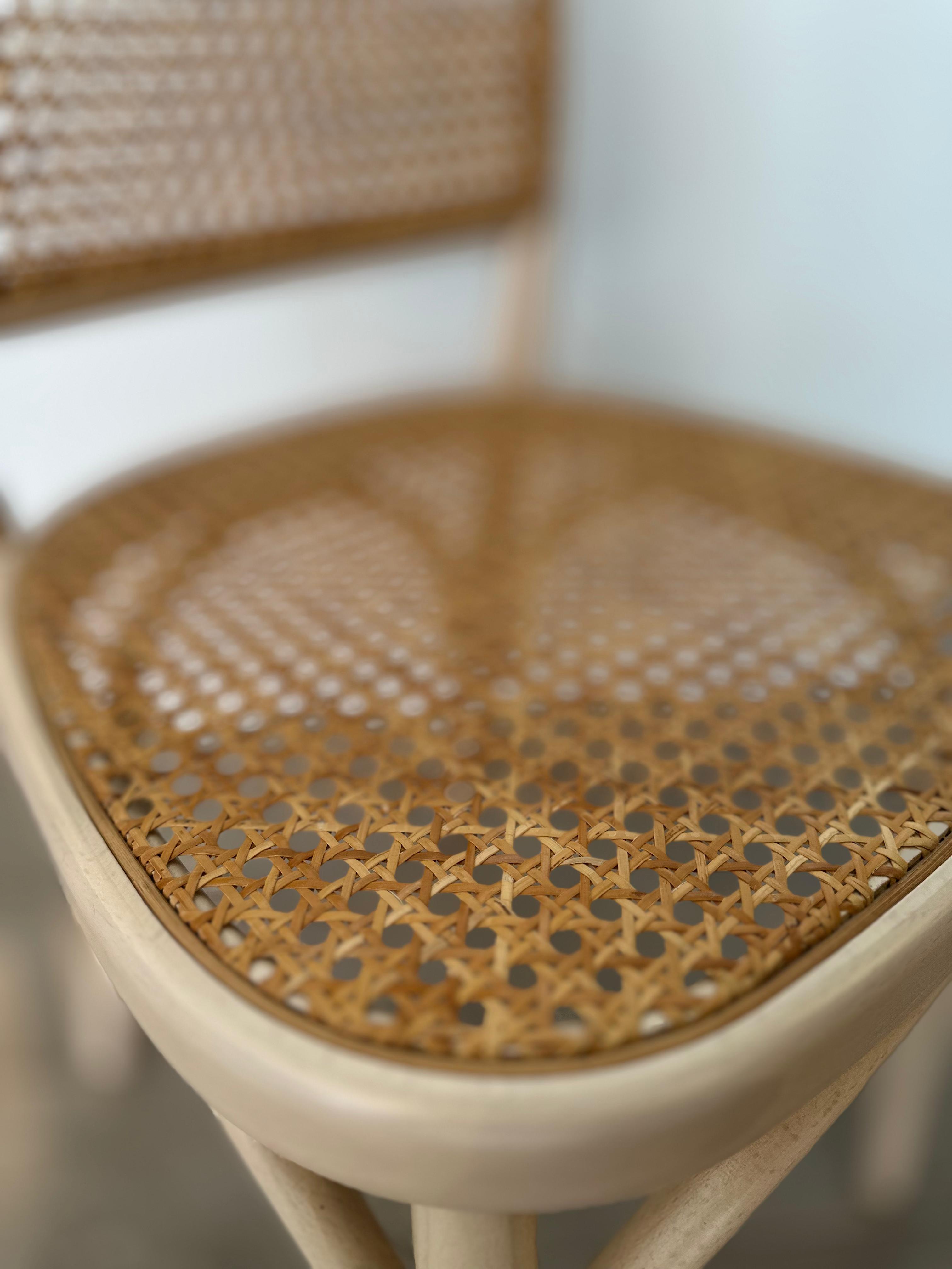 Paglia di Vienna su sedia classica