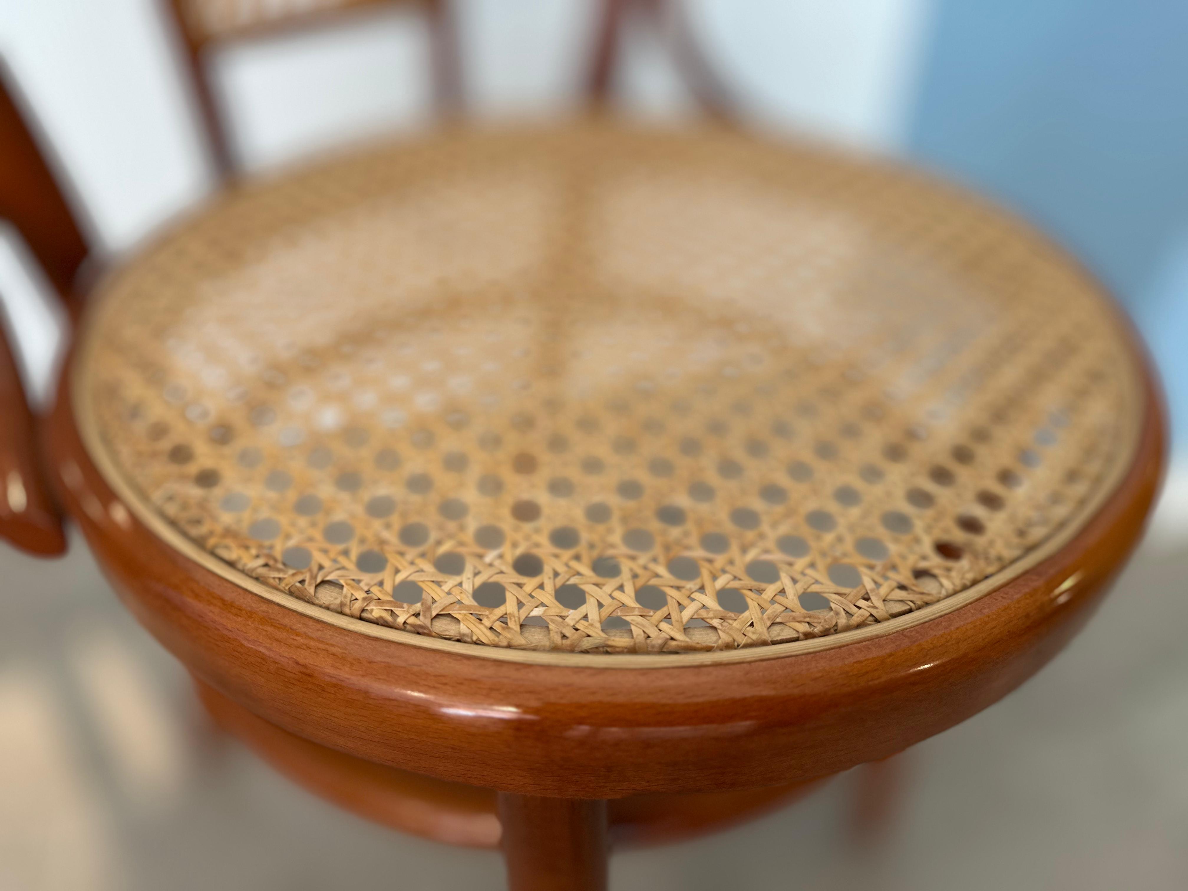 Dettaglio seduta paglia Vienna completata